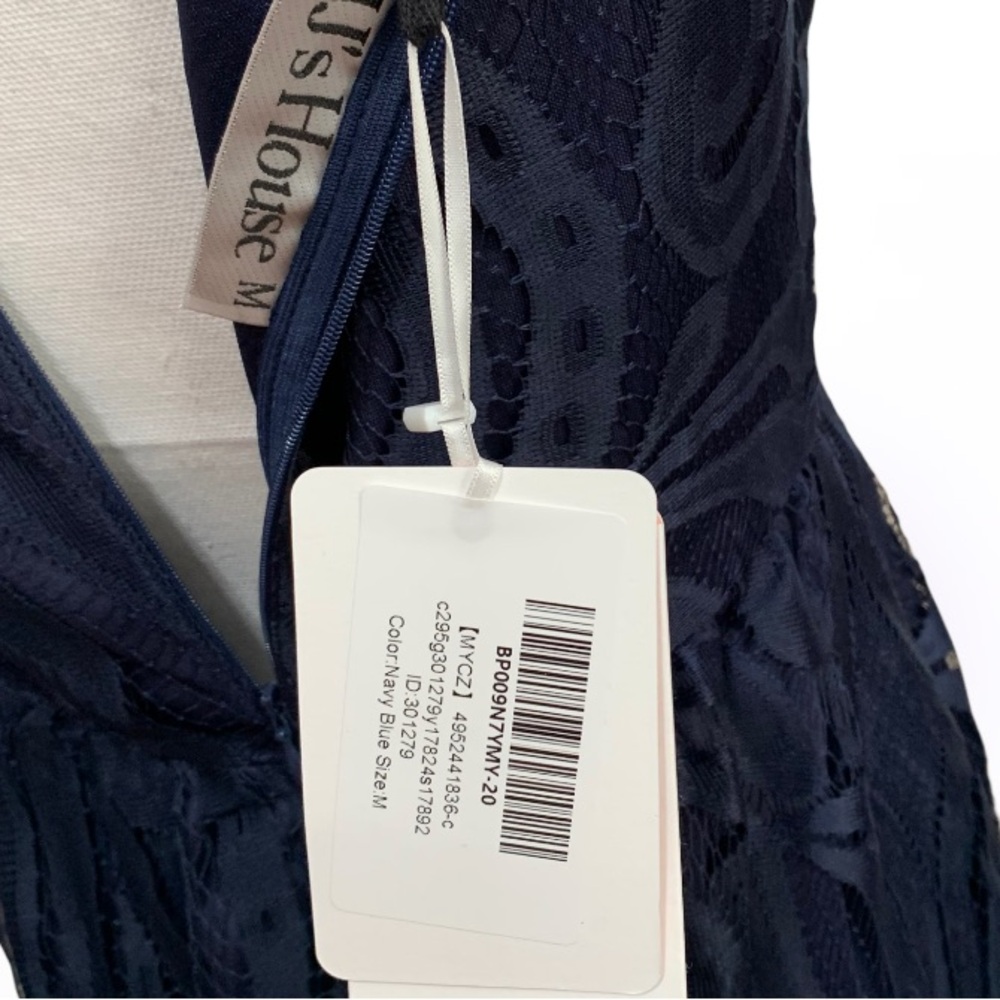 Elegant Navy Lace Midi Dress with High Neck - Picture 4 of 4